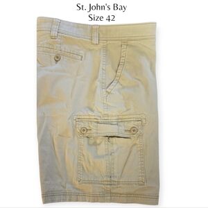 #21 St. John's Bay Cargo Shorts